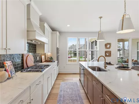 5007 Lake Summer Loop, Moseley, VA 23120