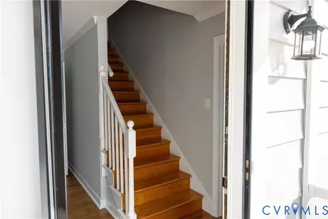 Entry Way - 11800 Heathmere Cres, Midlothian, VA 23113 photo 1 of 6