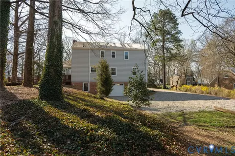 Exterior - 11800 Heathmere Cres, Midlothian, VA 23113 photo 4 of 10