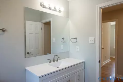 Bath - 11800 Heathmere Cres, Midlothian, VA 23113 photo 3 of 6