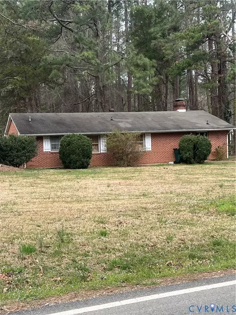9300 Pridesville Rd, Amelia Court House, VA 23002