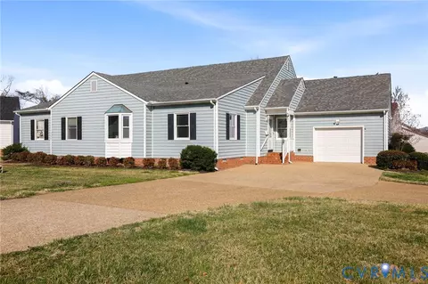 327 Prestige Pl #B, Colonial Heights, VA 23834