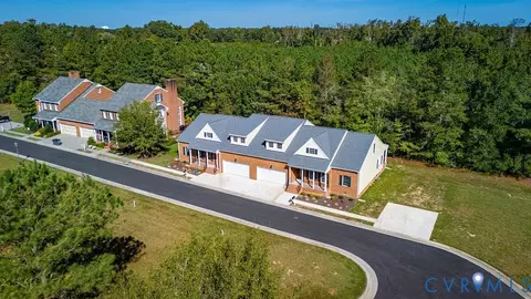 30305 Victoria Way, Petersburg, VA 23805