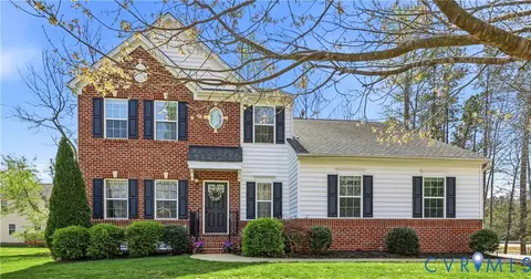 5225 Timsbury Pointe Dr, Chester, VA 23831