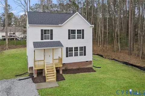 624 Clover Hill Dr, Ruther Glen, VA 22546