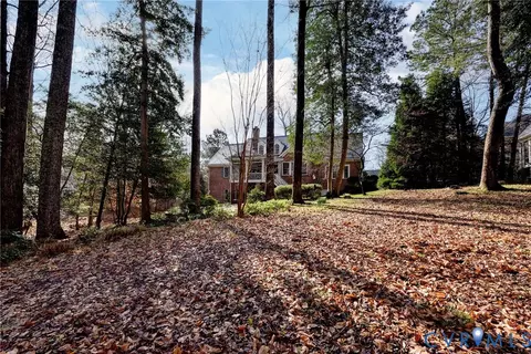 Exterior - 1613 River Rdg, Williamsburg, VA 23185 photo 10 of 13