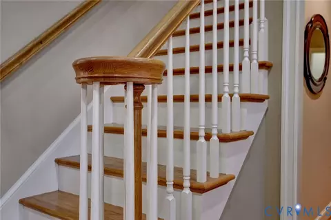 Entry Way - 1613 River Rdg, Williamsburg, VA 23185 photo 5 of 7