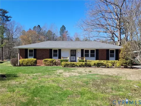 12912 Gravelbrook Rd, Petersburg, VA 23805
