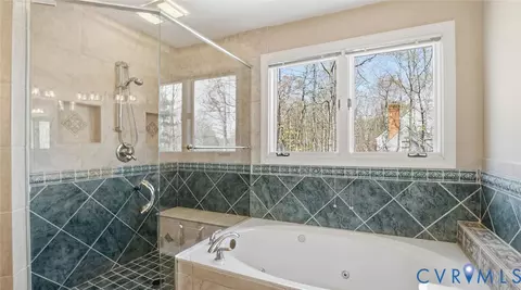 Bath - 2560 Chartstone Dr, Midlothian, VA 23113 photo 5 of 9