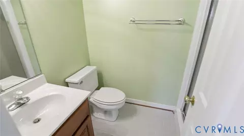 Bath - 2560 Chartstone Dr, Midlothian, VA 23113 photo 8 of 9