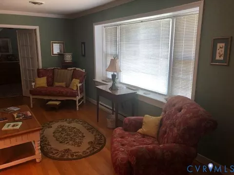 Living - 9401 Gum Fork Rd, Midlothian, VA 23112 photo 4 of 5