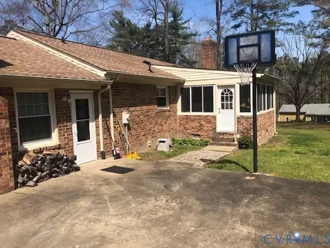 Exterior - 9401 Gum Fork Rd, Midlothian, VA 23112 photo 2 of 11