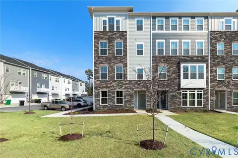 8051 Lake Laurel Ln #B, Glen Allen, VA 23060