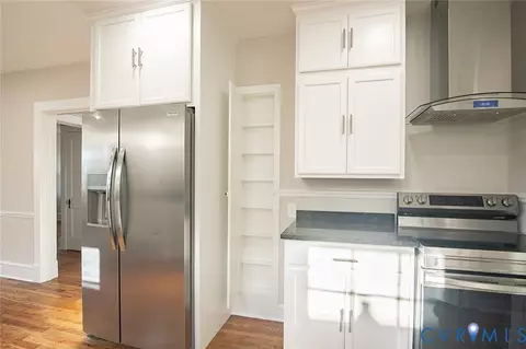 Kitchen - 1306 Overbrook Rd, Richmond, VA 23220 photo 4 of 4