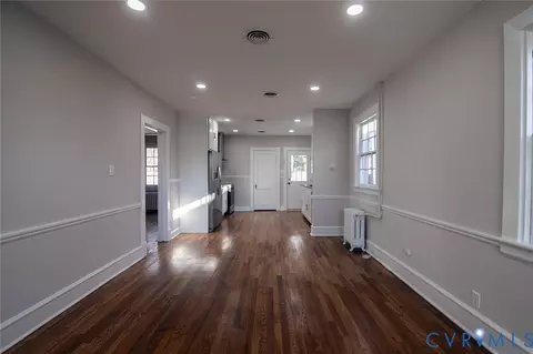 Living - 1306 Overbrook Rd, Richmond, VA 23220 photo 3 of 5