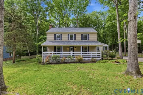 13807 Sterlings Bridge Rd, Midlothian, VA 23112