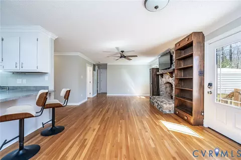 14101 W Hensley Rd, Midlothian, VA 23112 photo 12