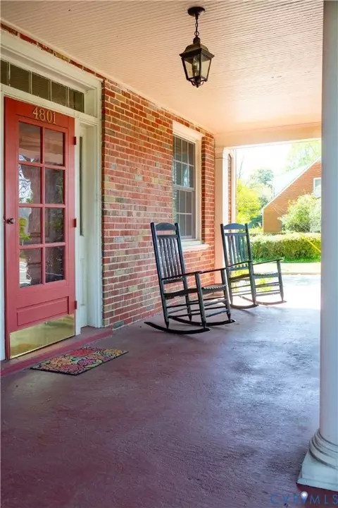 Exterior - 4801 Brook Rd, Richmond, VA 23227 photo 2 of 5