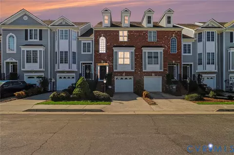 10273 Kestrel Dr, Ashland, VA 23005