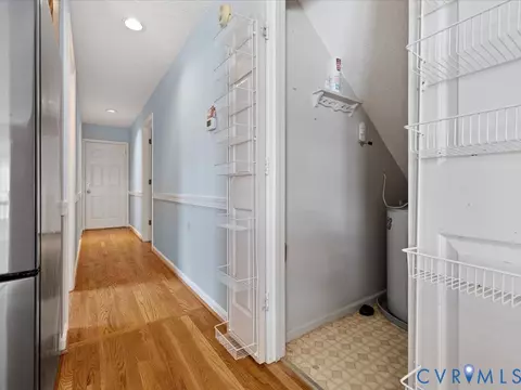 Entry Way - 54 Bunker Blvd, Palmyra, VA 22963 photo 2 of 5