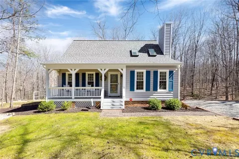 1310 Pine Creek Bluff Dr, Powhatan, VA 23139