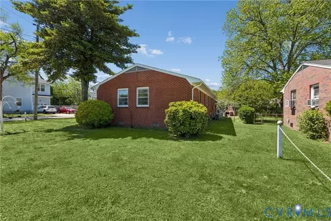 Exterior - 803 Belfast Ave, Hampton, VA 23661 photo 3 of 7