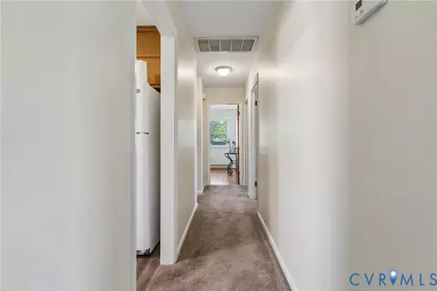 Entry Way - 803 Belfast Ave, Hampton, VA 23661 photo 1 of 1