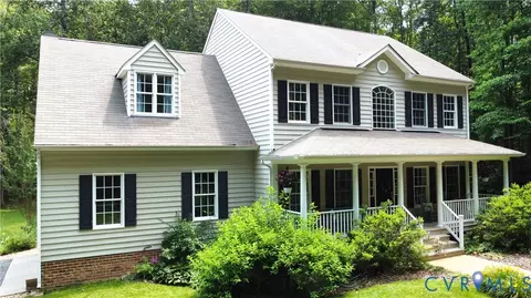 17312 Tiswood Dr, Beaverdam, VA 23015