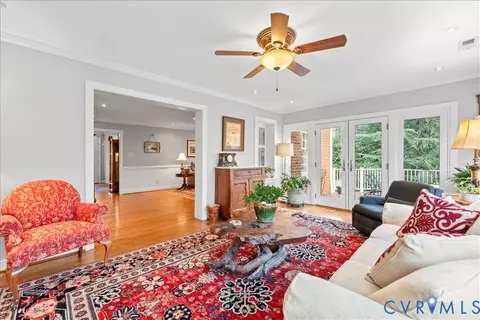 Living - 2911 Vistapoint Rd, Midlothian, VA 23113 photo 6 of 8