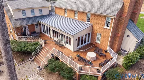 Exterior - 2911 Vistapoint Rd, Midlothian, VA 23113 photo 18 of 19