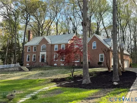 108 Woodmere Dr, Williamsburg, VA 23185