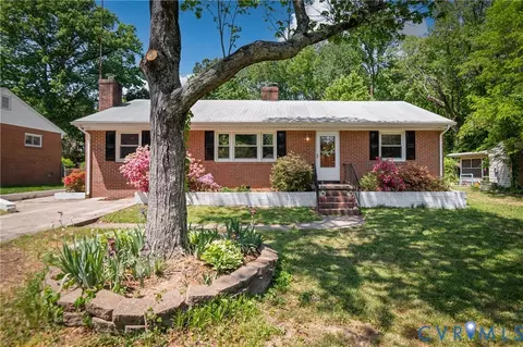 1256 Raynor Dr, North Chesterfield, VA 23235