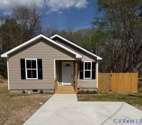 1110 Patrick St, Petersburg, VA 23803