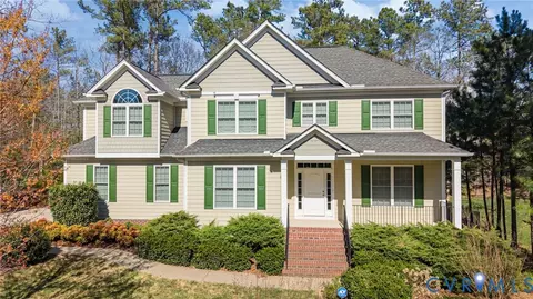 5301 Linkshire Ln, Providence Forge, VA 23140