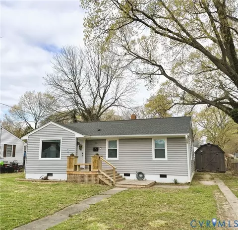 721 Woodfin Rd, Newport News, VA 23605