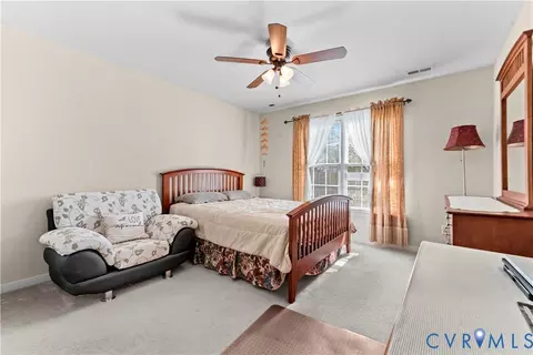 Bedroom - 700 Heth Pl, Midlothian, VA 23114 photo 9 of 10