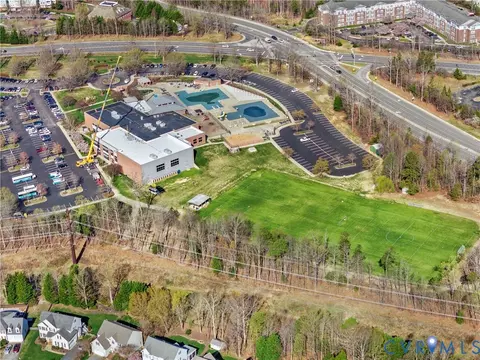View/Area - 700 Heth Pl, Midlothian, VA 23114 photo 8 of 9