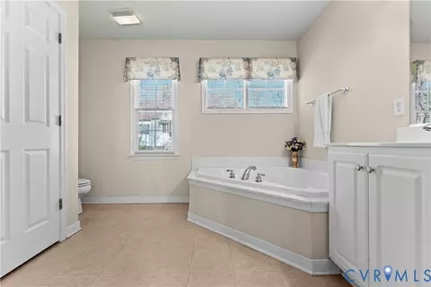Bath - 700 Heth Pl, Midlothian, VA 23114 photo 3 of 7