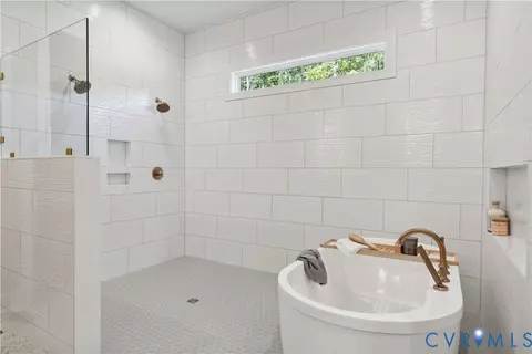 Bath - 3303 Sandy Hook Rd, Sandy Hook, VA 23153 photo 1 of 5