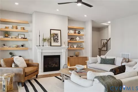 Living - 3303 Sandy Hook Rd, Sandy Hook, VA 23153 photo 2 of 4