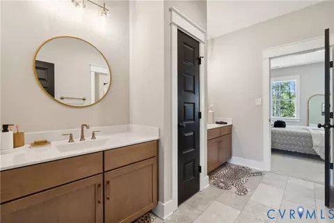 Entry Way - 3303 Sandy Hook Rd, Sandy Hook, VA 23153 photo 3 of 4