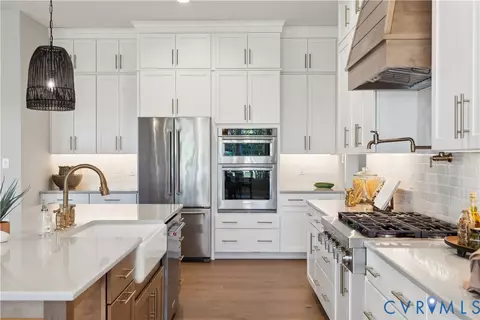 Kitchen - 3303 Sandy Hook Rd, Sandy Hook, VA 23153 photo 3 of 4