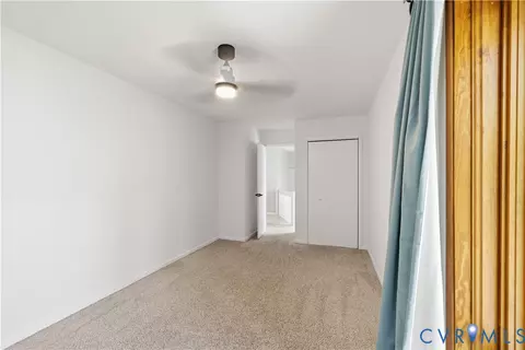 Bedroom - 2611 Wicklow Loop, North Chesterfield, VA 23236 photo 2 of 6