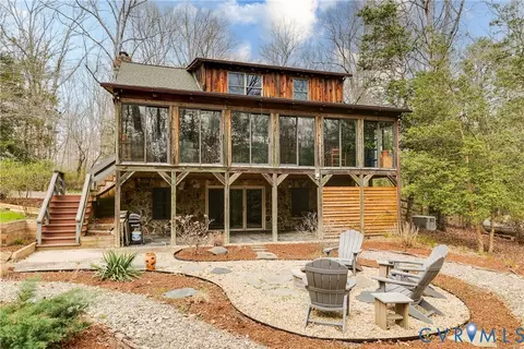 29333 Westward Ln, Doswell, VA 23047