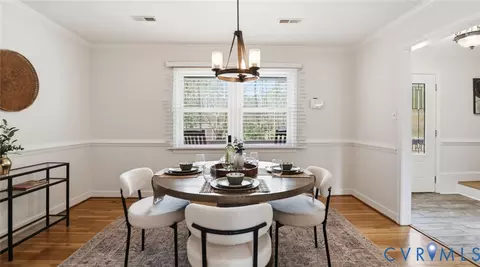 Dining - 3209 Fox Chase Rd, Midlothian, VA 23112 photo 3 of 5