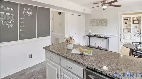 Kitchen - 3209 Fox Chase Rd, Midlothian, VA 23112 photo 4 of 6