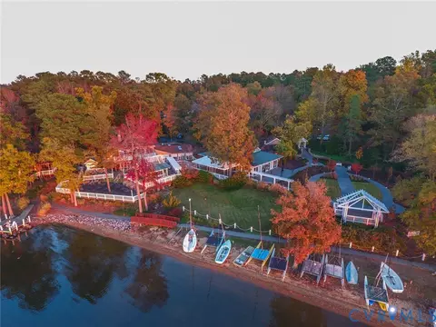View/Area - 3209 Fox Chase Rd, Midlothian, VA 23112 photo 1 of 12