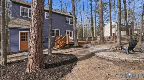 Exterior - 3209 Fox Chase Rd, Midlothian, VA 23112 photo 9 of 25