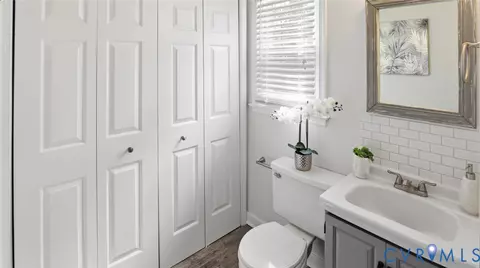 Bath - 3209 Fox Chase Rd, Midlothian, VA 23112 photo 2 of 8