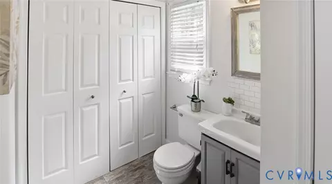 Bath - 3209 Fox Chase Rd, Midlothian, VA 23112 photo 4 of 8